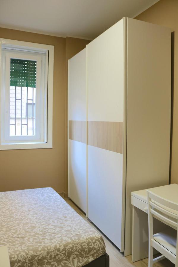Portello Double Rooms Flat - 3 People Милано Екстериор снимка