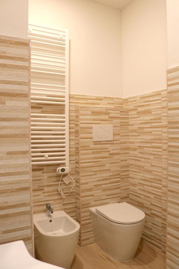 Portello Double Rooms Flat - 3 People Милано Екстериор снимка